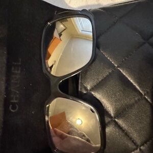 CHANEL Sleek Black Wallet with Box